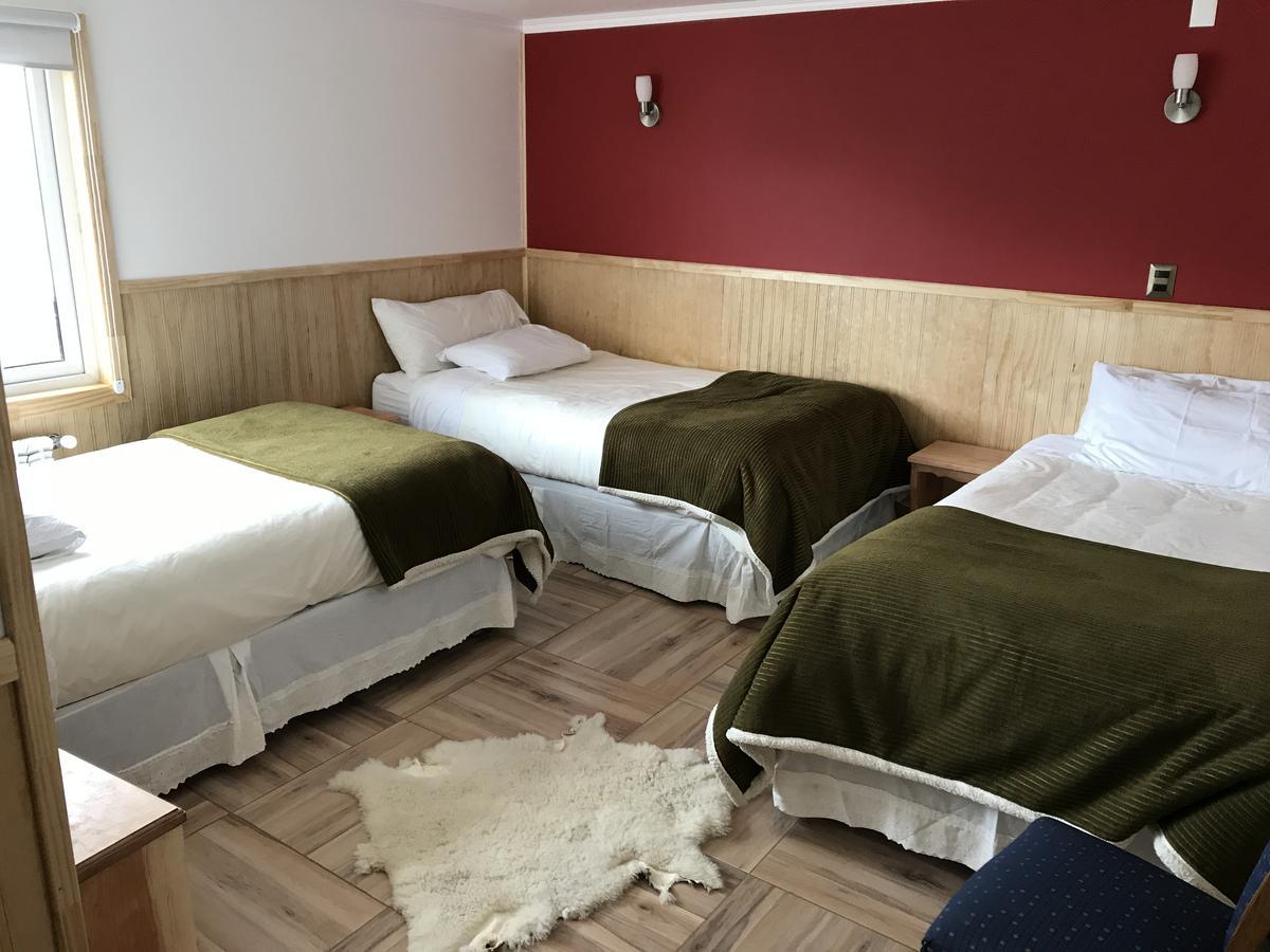 Hostal Andes Patagonicos Puerto Natales Exterior photo